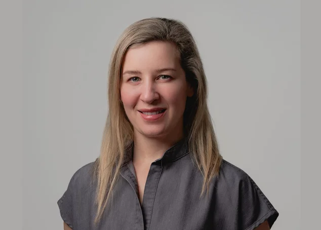 Dr Sarah Hughes Image Profile