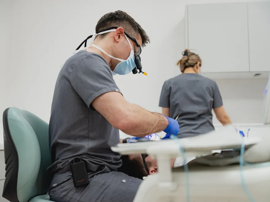 dr. mark flynn - the modern dentist