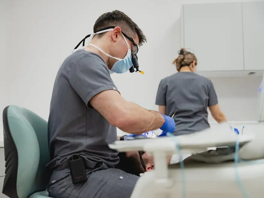 dr. mark flynn - the modern dentist