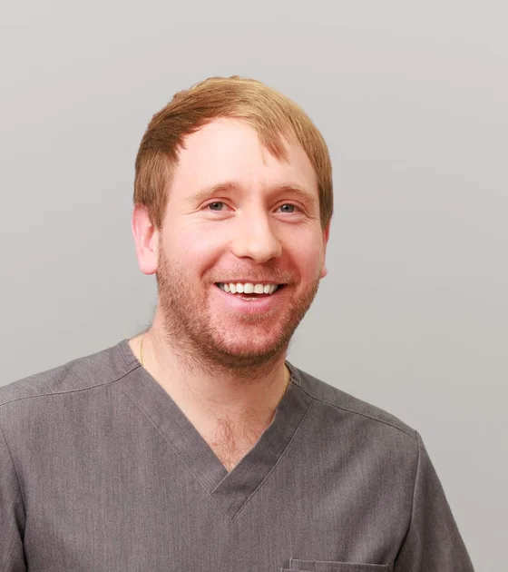 Dr Charlie Barnfield - Endodontist