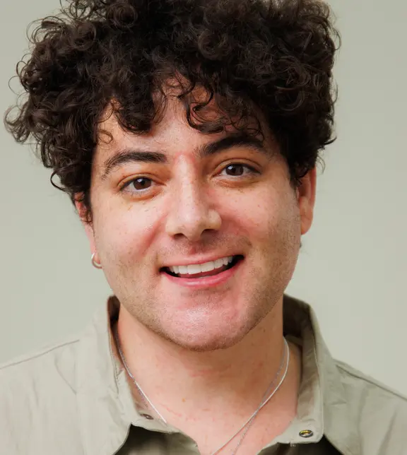 Corbyn (ortho & bonding) - Full face - before